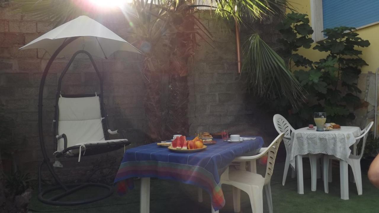 SantʼAntìoco B & B Il Mirto 2 מראה חיצוני תמונה