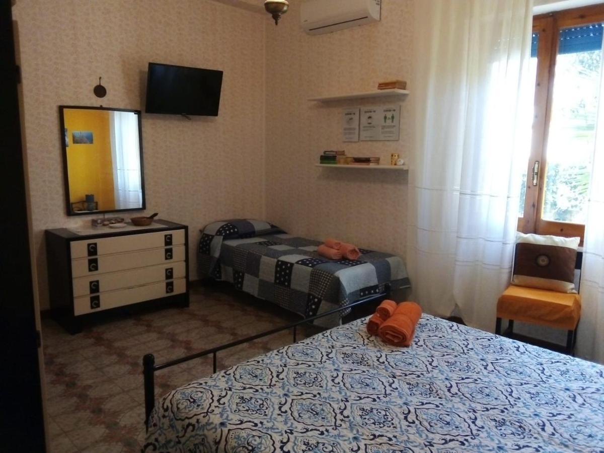 SantʼAntìoco B & B Il Mirto 2 מראה חיצוני תמונה